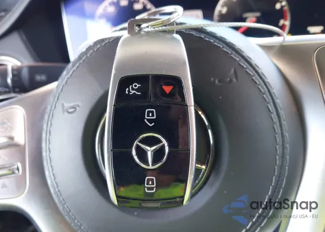 2020 Mercedes-Benz S 560 from USA, damaged, VIN WDDUG8DB8LA524041